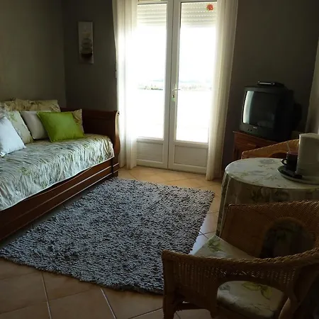 Bonheur De Provence Bed & Breakfast